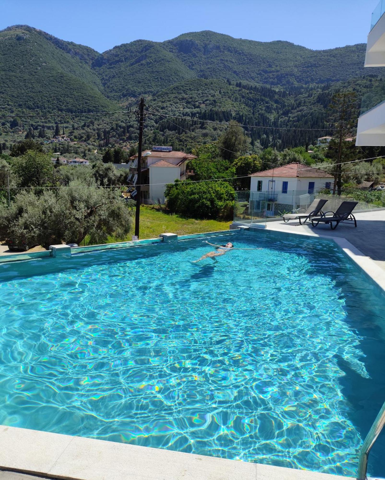 דירות ניקיאנה Inda Loft Lefkada מראה חיצוני תמונה