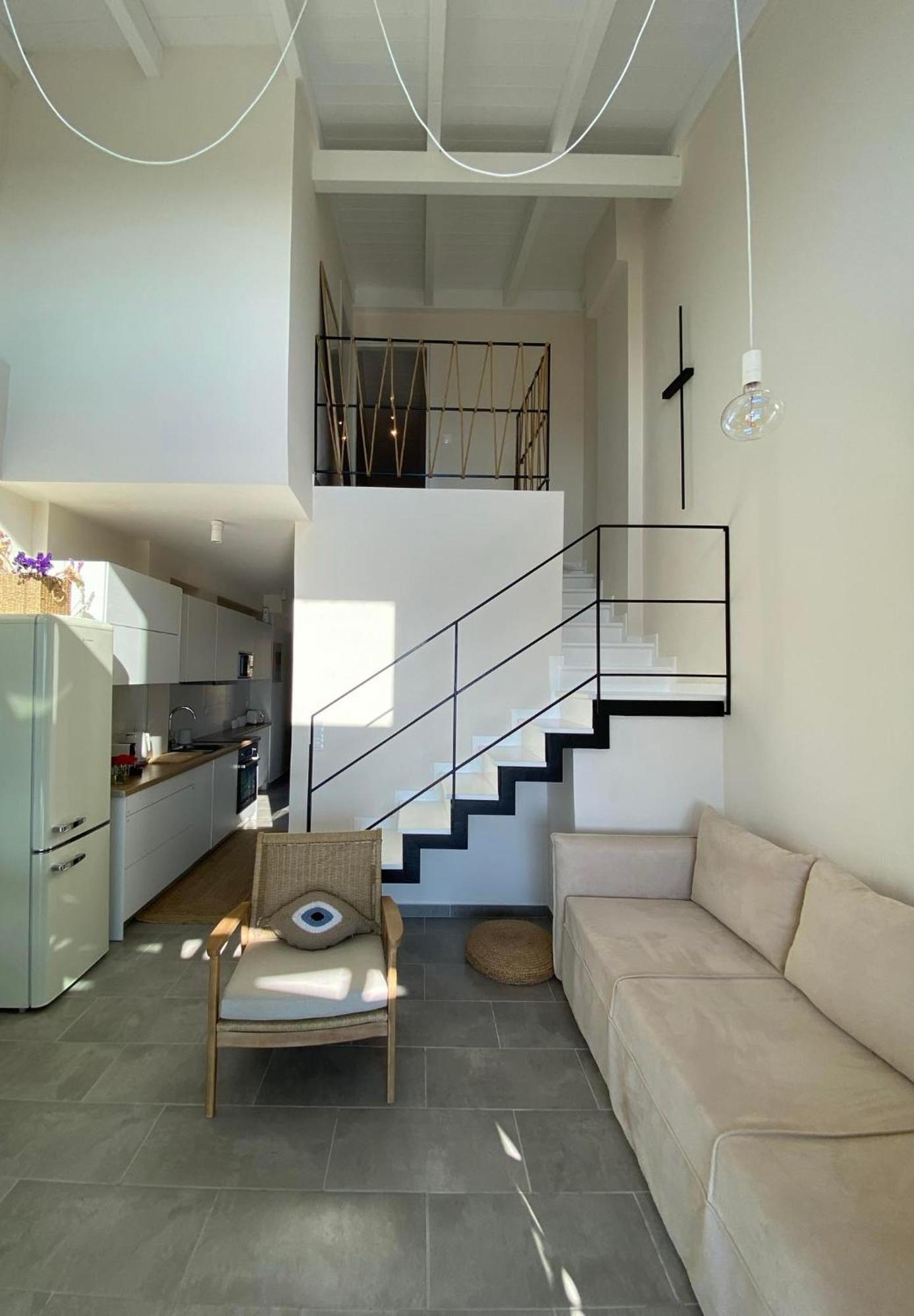 דירות ניקיאנה Inda Loft Lefkada מראה חיצוני תמונה
